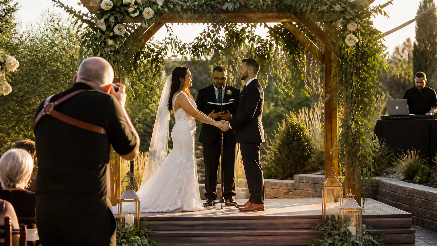 Four Services, One Team: How Team Titus Covers Every Moment of Your Celebration